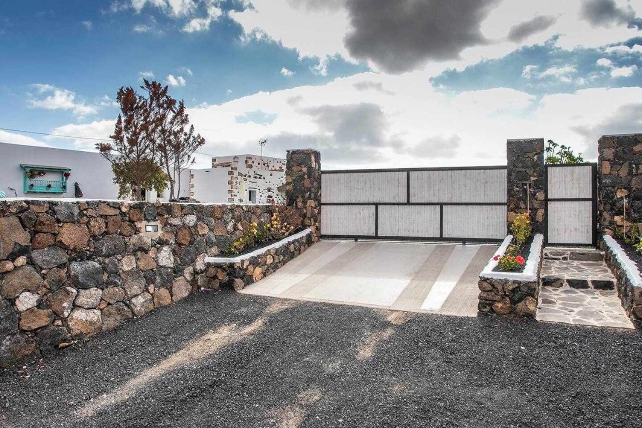 La Caldereta Rural Home Luaran gambar